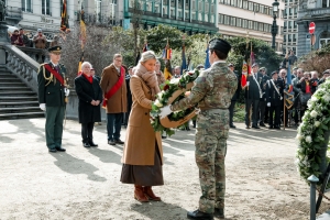 Nieuwe veteranen gehuldigd door minister van Defensie Ludivine Dedonder